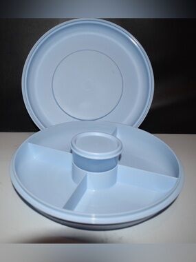 Tupperware Light Blue Small Serving Centre with Center Dip Container